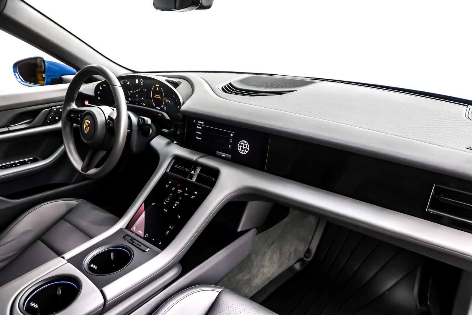 Used 2023 Neptune Blue Porsche RWD image 17