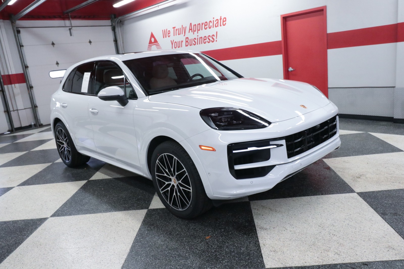 Used Car 2024 Porsche Cayenne  For Sale Under $70,000 In Austin, Texas