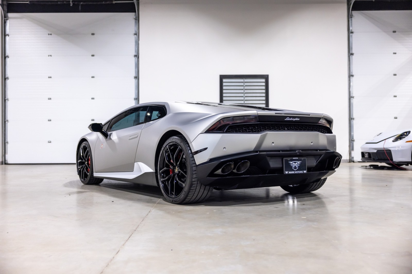 2017 Lamborghini Huracan Base - Photo 6