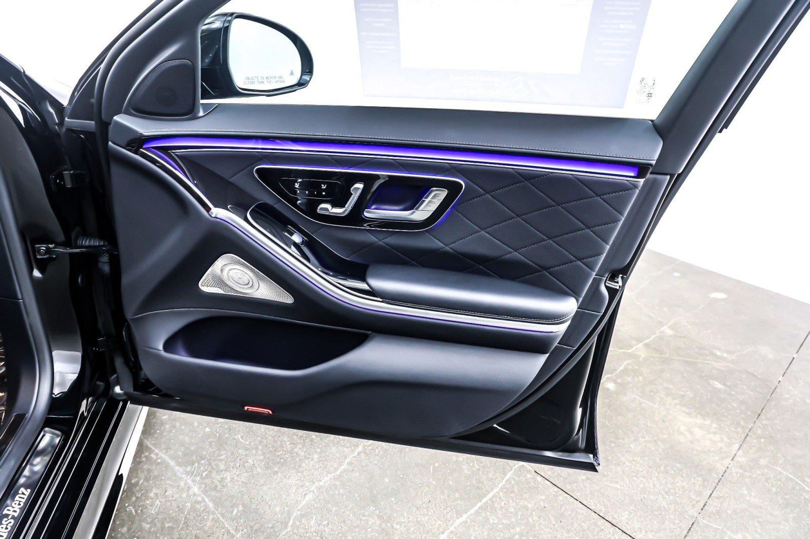 Certified Used 2025 Black Mercedes-Benz S 580 4MATIC® Sedan image 26