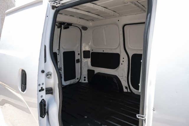 2018 Nissan NV200 Compact Cargo S 51