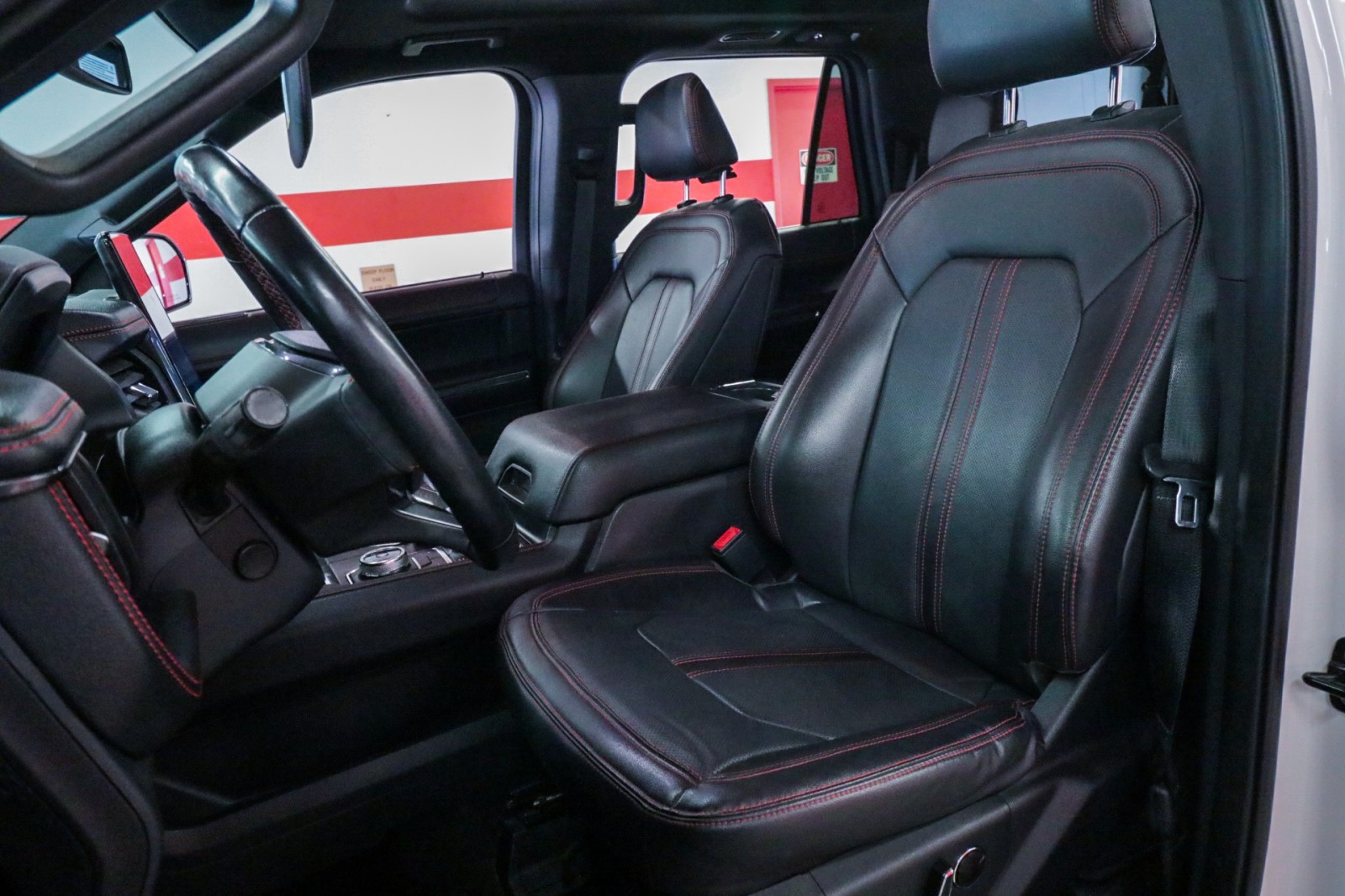 Used Car 2022 Ford Expedition Max  Limited For Sale Under $40,000 In Austin, Texas