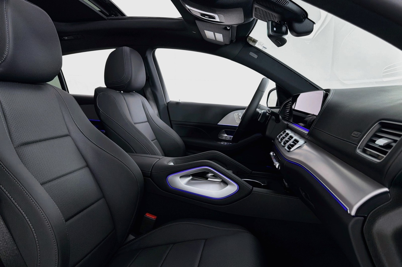 New 2026 Selenite Grey Metallic Mercedes-Benz GLE 450 4MATIC® Coupe image 6