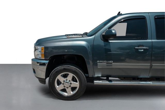 2011 Chevrolet Silverado 2500HD LTZ 12