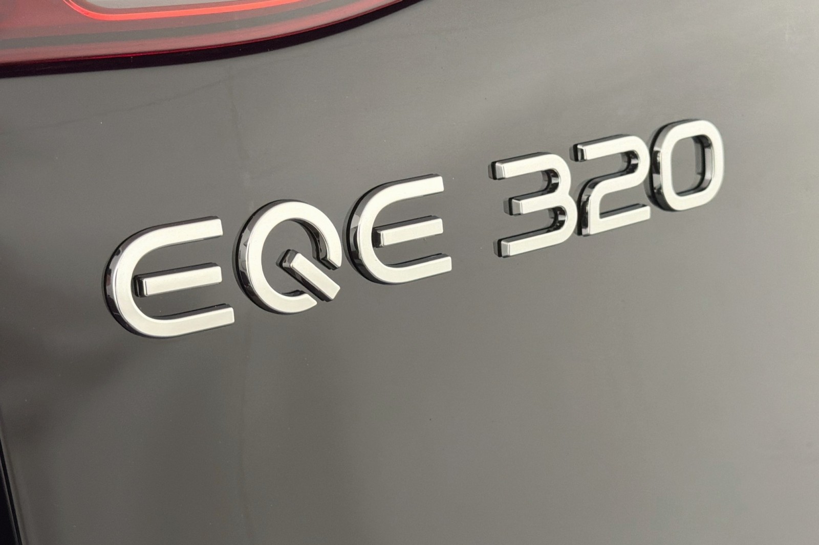 New 2027 Black Mercedes-Benz EQE 320 4MATIC® SUV image 8