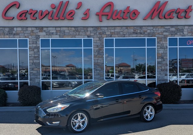 Shadow Black 2016 Ford Focus Titanium Sedan Front-Wheel Drive 6-Speed Automatic