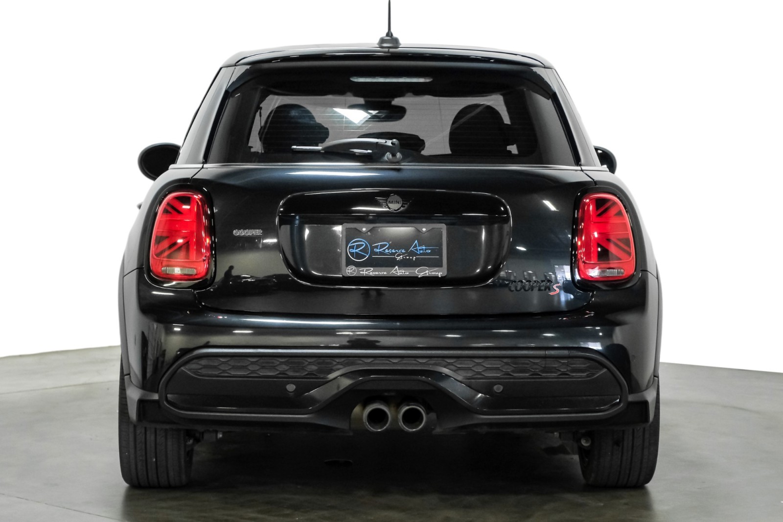 2024 MINI Hardtop 4 Door Cooper S SignatureTrim PanoRoof HtdSeats DynamicDigitalCluster 7