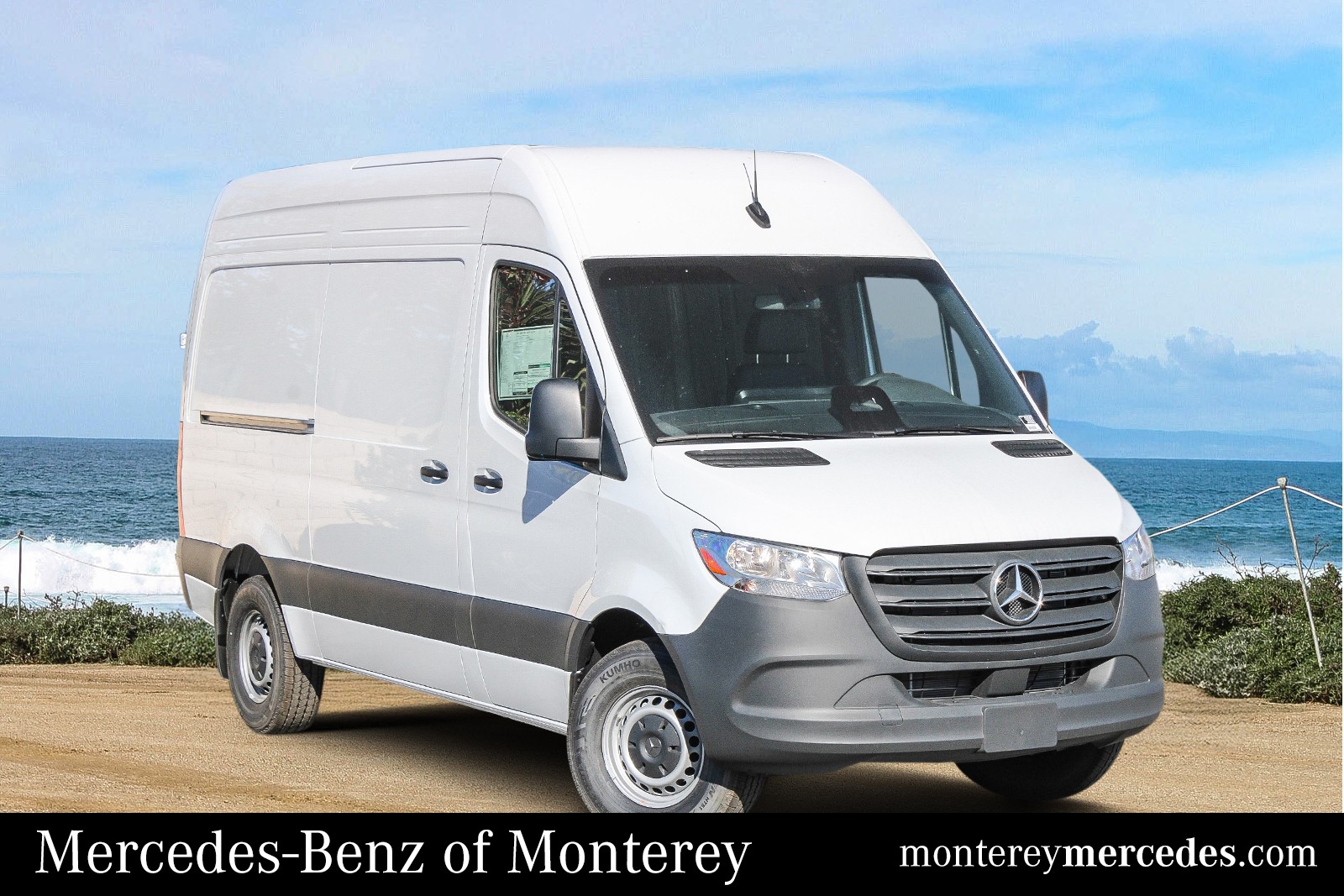 Sprinter Cargo Van 2500 w/144-Inch Wheelbase