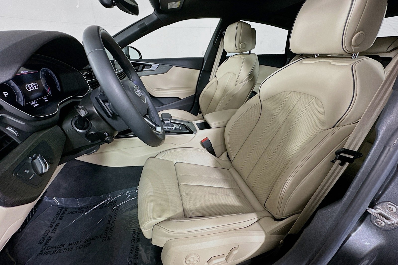 Used 2023 Daytona Gray Pearl Effect Audi S line Premium Plus image 18