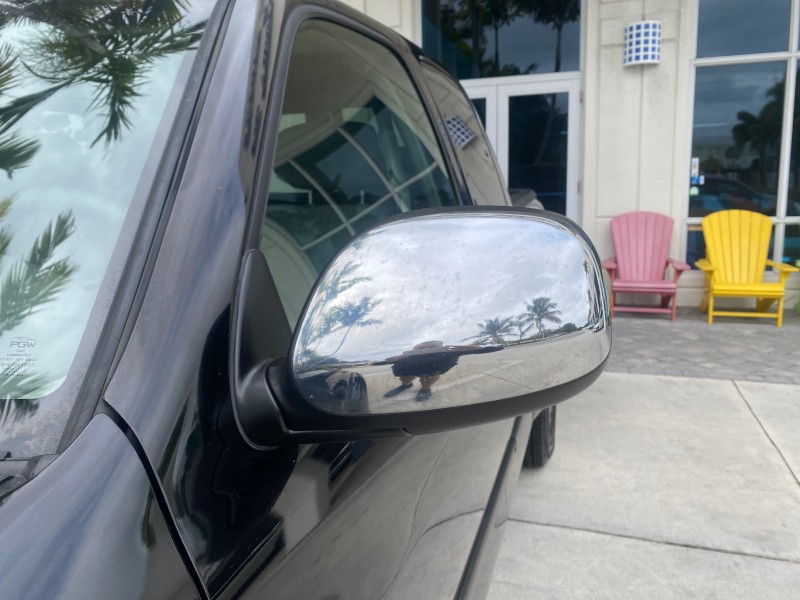 2004 Toyota Tundra SR5 1 OWNER 4WD XTRA CAB STEP SIDE in , 