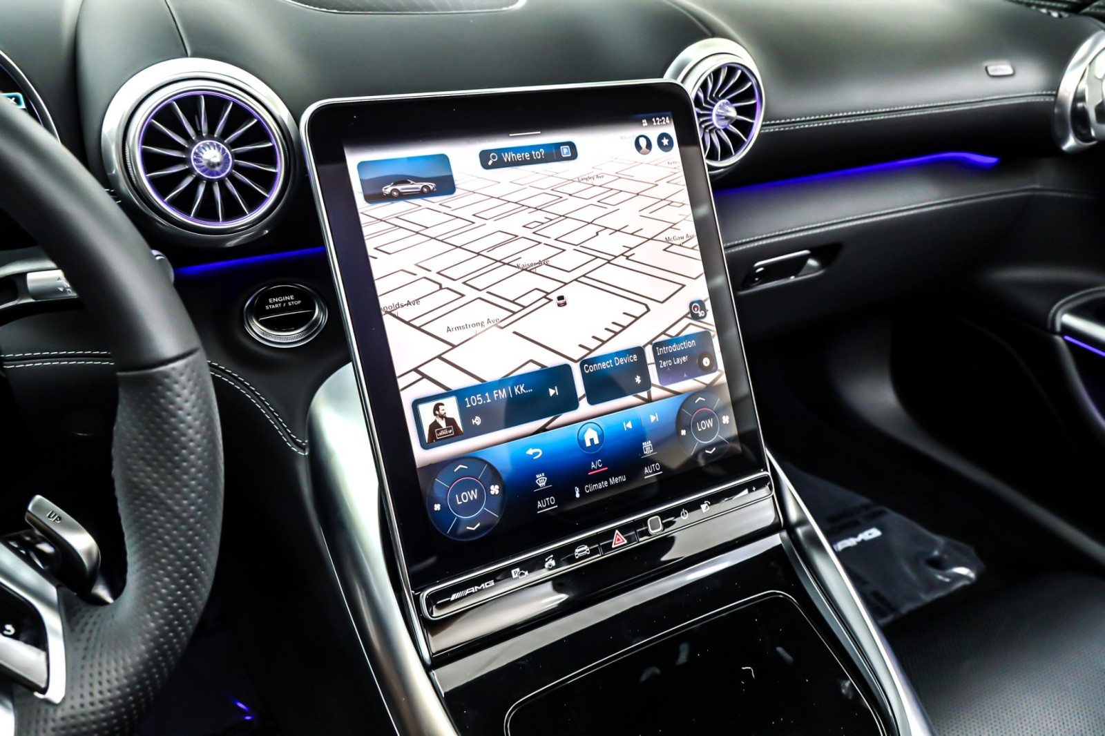 New 2025 MANUFAKTUR Moonlight White Metallic Mercedes-Benz AMG® SL 63 S E Performance Roadster image 7