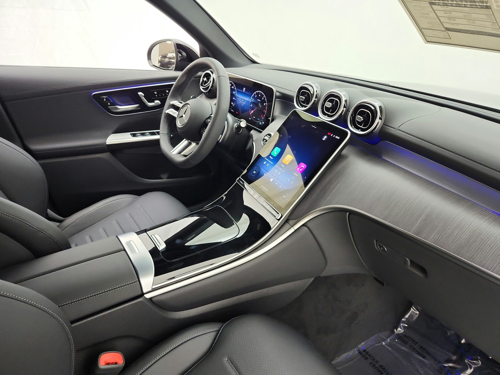 New 2026 Black Mercedes-Benz GLC 300 image 14