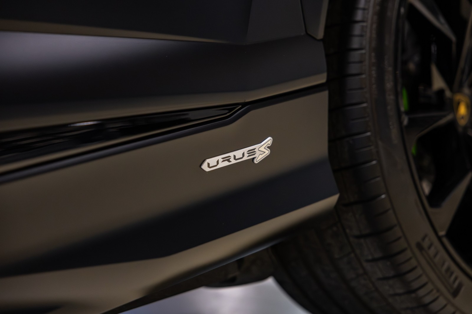 Used Car 2023 Lamborghini Urus  S For Sale Under $250,000 In Boerne, Texas