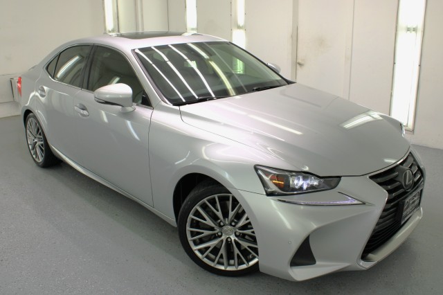 2017 Lexus IS200T