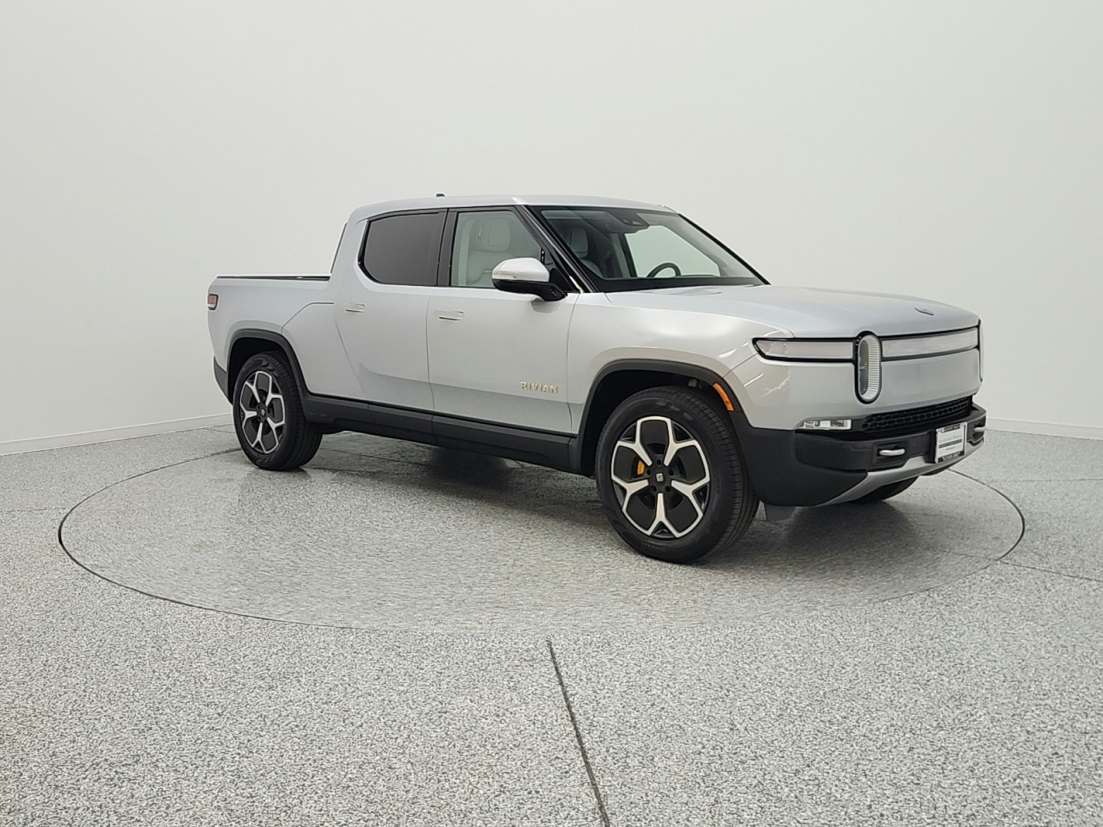 Used 2023 LA Silver Rivian Adventure Quad-Motor Large Pack image 3
