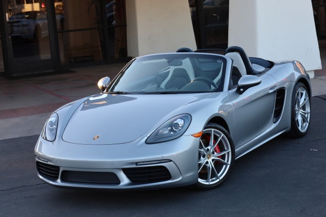 2017 Porsche 718 Boxster S RWD