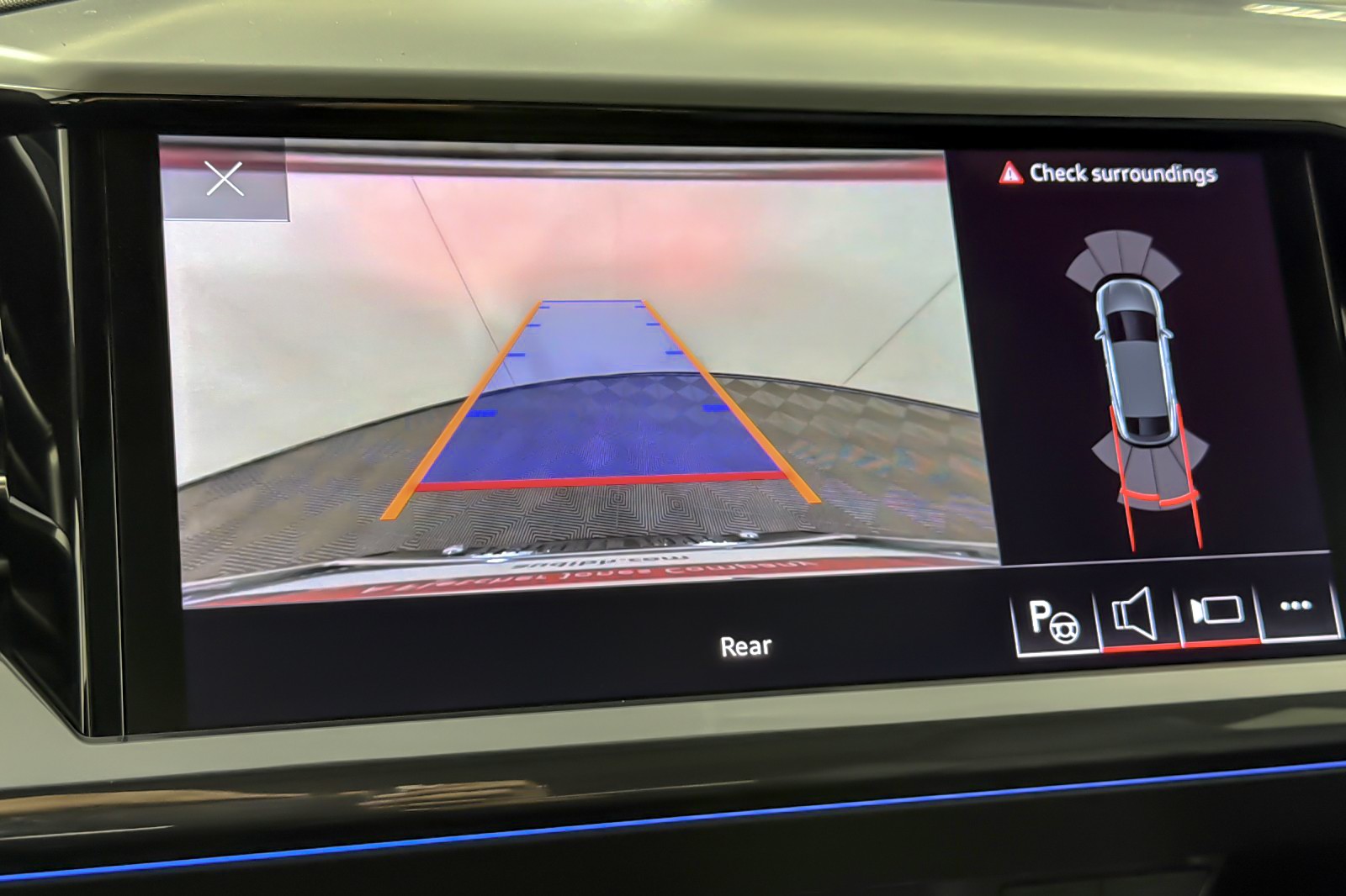 Used 2023 Mythos Black Metallic Audi Premium Plus 50 quattro image 19