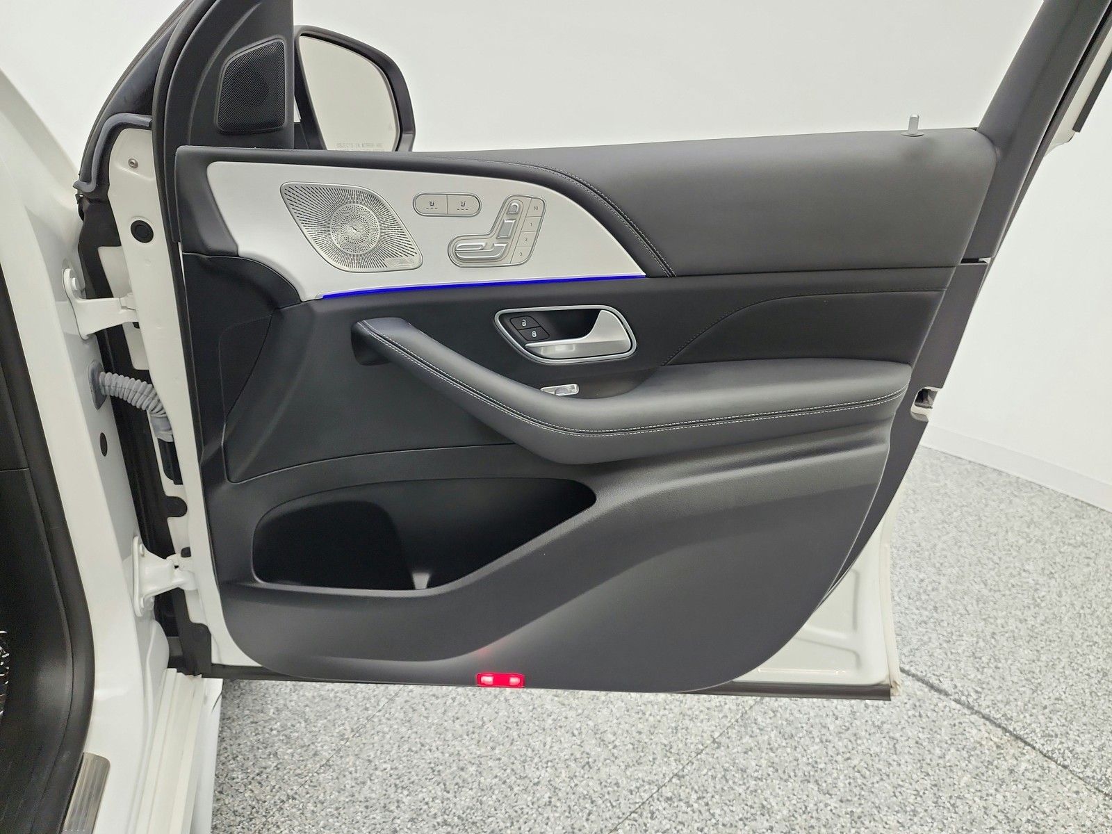 Certified Used 2024 Polar White Mercedes-Benz AMG® GLE 63 S 4MATIC+ Coupe image 22