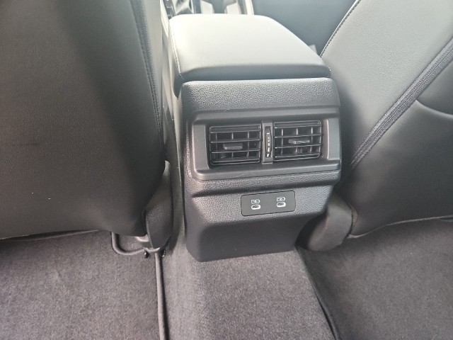 HondaAccord Hybrid29