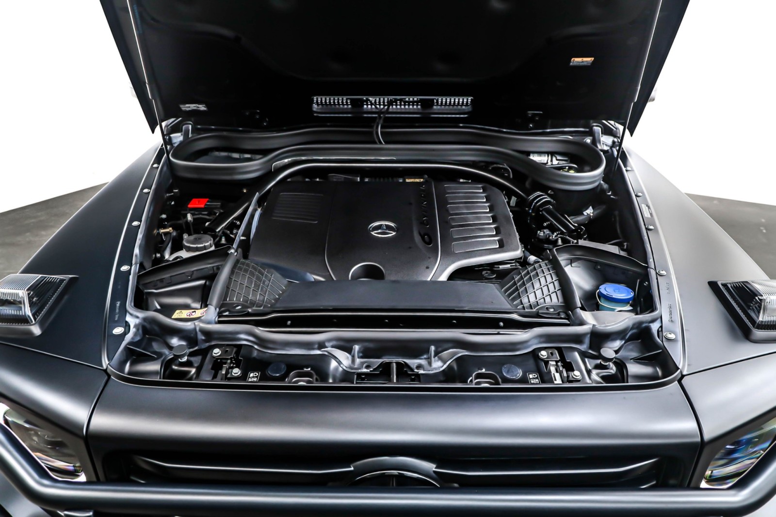 Used 2025 MANUFAKTUR Night Black magno Mercedes-Benz G 550 SUV image 11