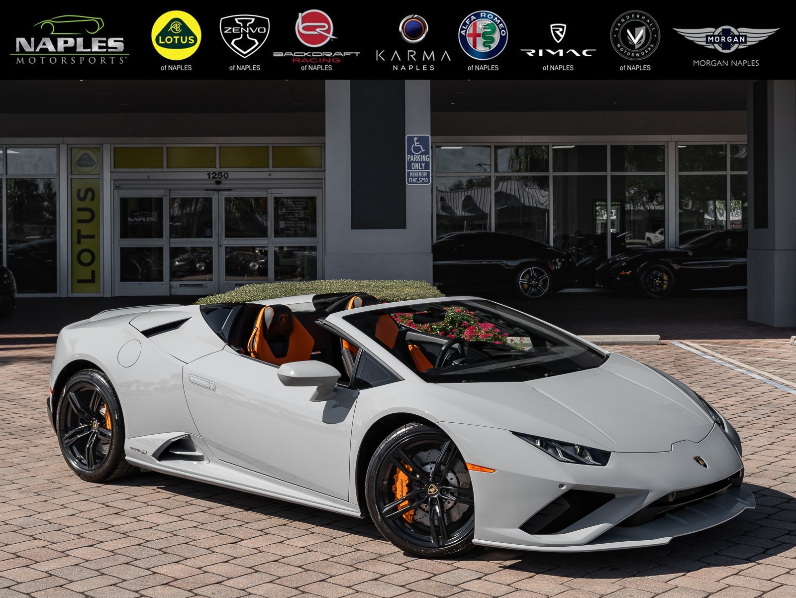 /2021 Lamborghini Huracan-EVO