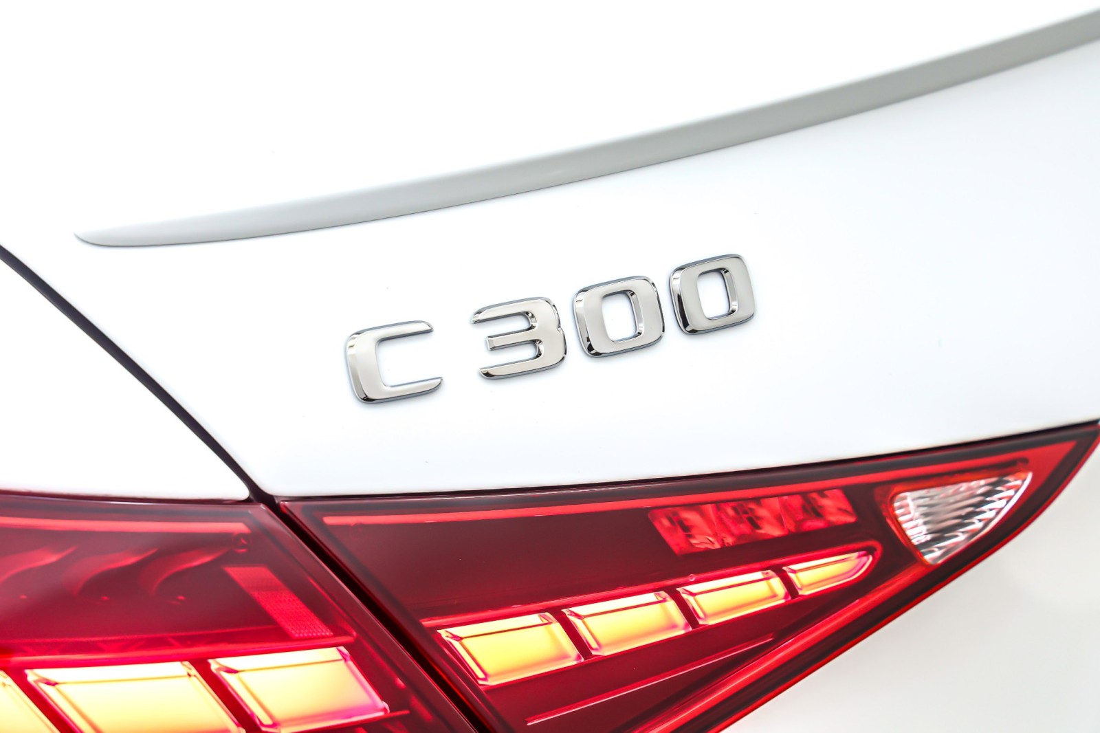 New 2026 Polar White Mercedes-Benz C 300 image 9