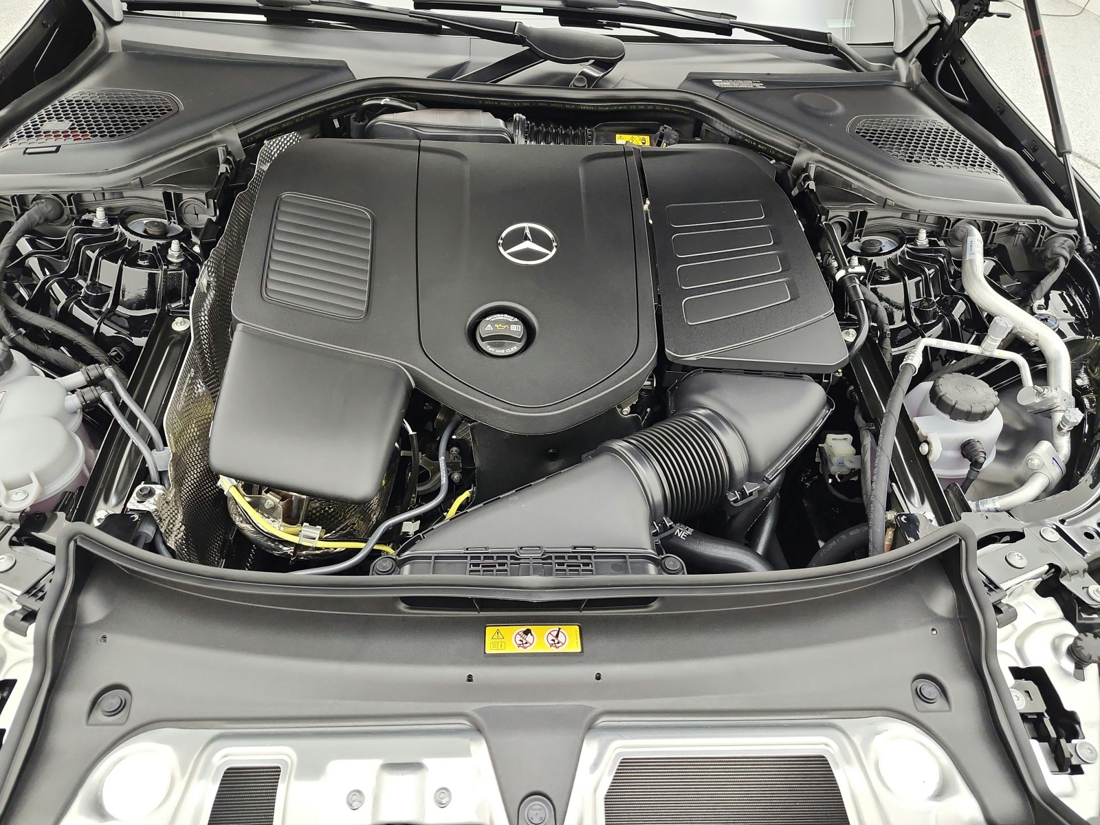 New 2027 Black Mercedes-Benz E 350 RWD Sedan image 12
