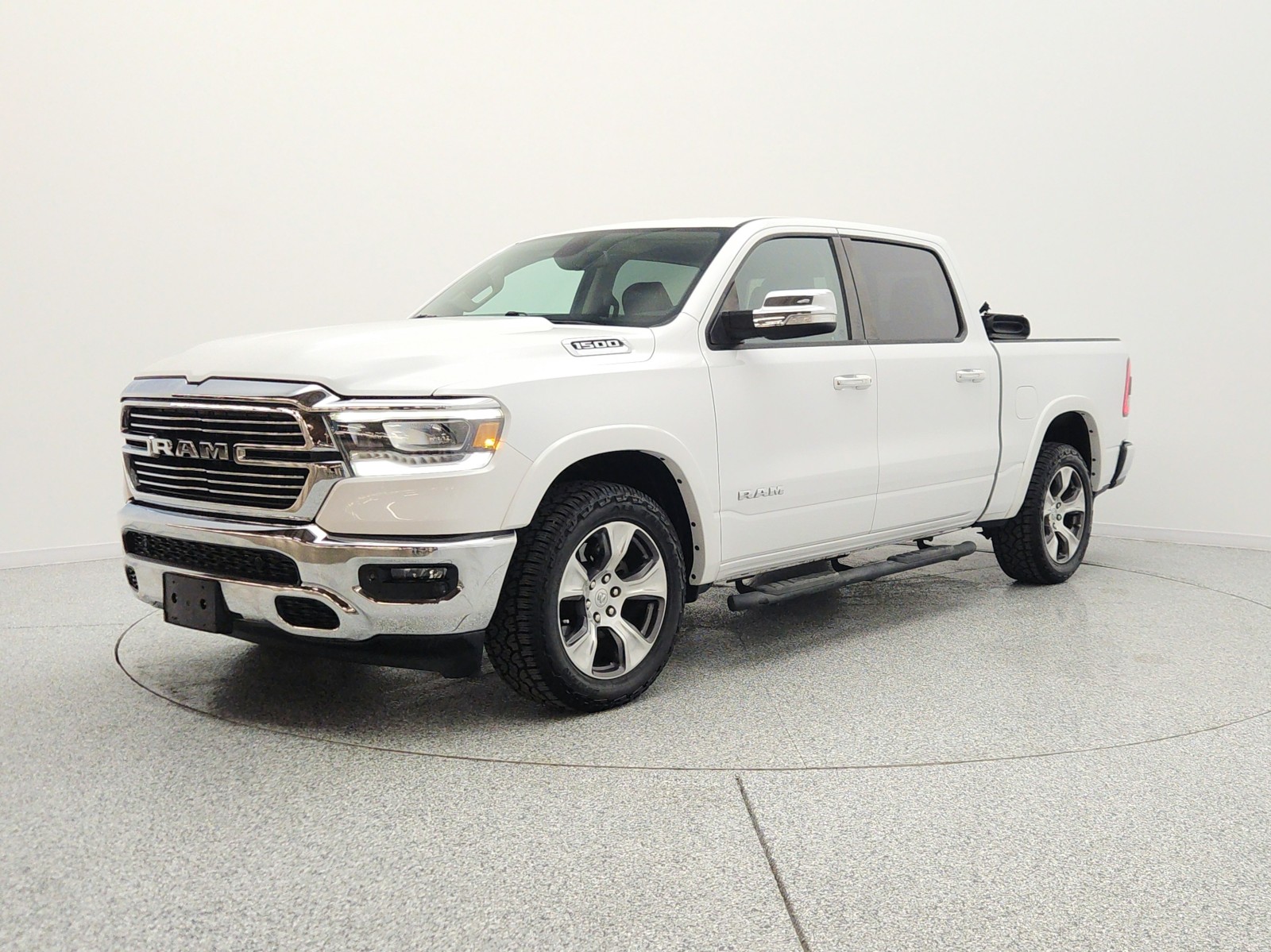 2019 Ram 1500 2019 Ram 1500 Laramie 4x2 Crew Cab 5'7 Box Short Bed