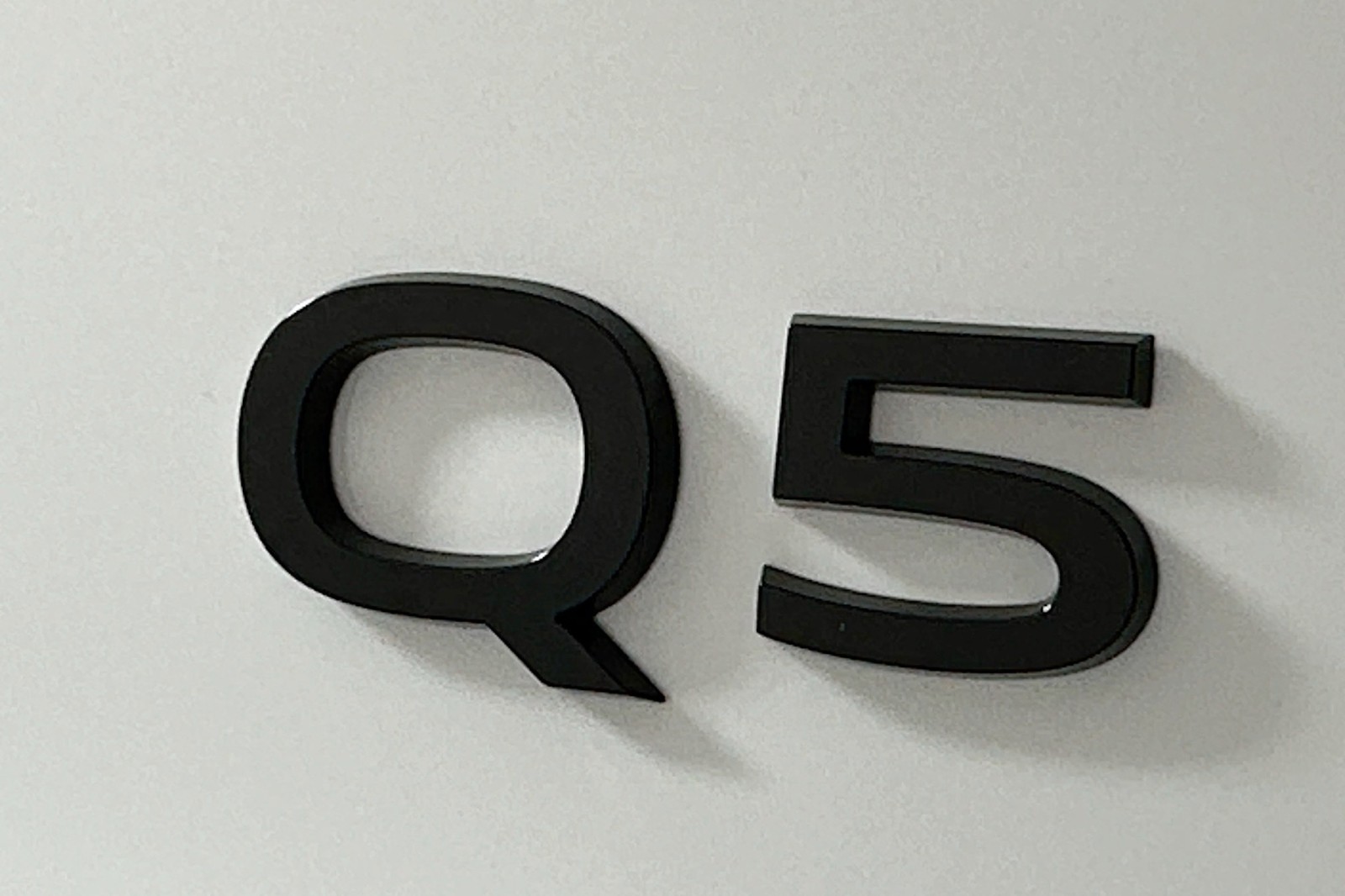 New 2025 Glacier White Metallic Audi Premium Plus image 10