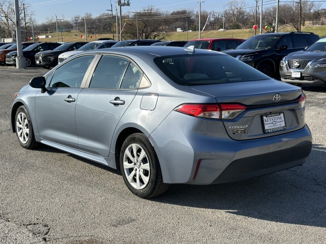 2023 Toyota Corolla LE 5