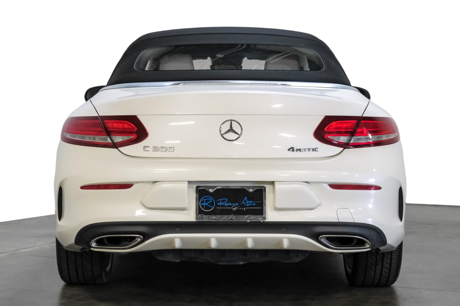 2018 Mercedes-Benz C-Class C300 4MATIC Cabriolet AMG Premium AppleCarPlay AdvancedLighting 9