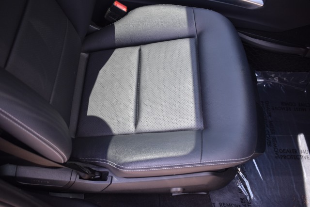 2016 Mercedes-Benz E350 4MATIC AWD Sport Navi Premium 1 Pkg. Heated Front Seats M 41