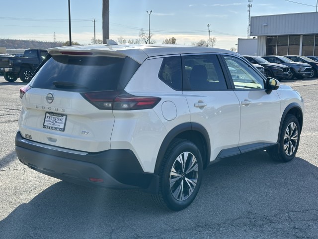 2023 Nissan Rogue SV 3