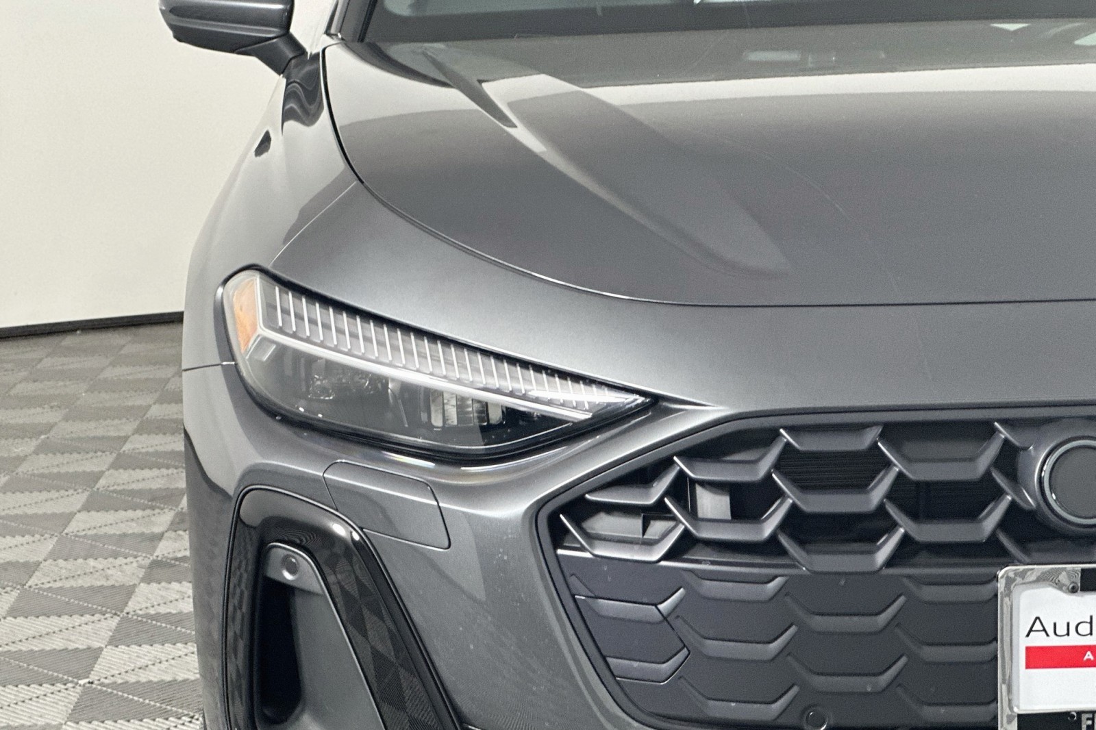 New 2026 Daytona Gray Pearl Effect Audi Premium Plus image 13