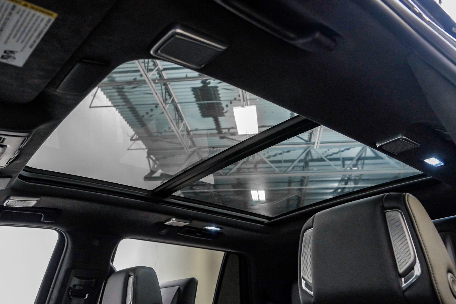 2023 Cadillac Escalade Diesel 4WD Sport Platinum OnyxPkg PwrSteps BucketS 26