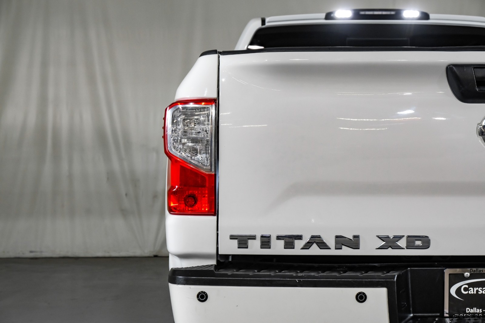 2018 Nissan Titan XD SV 38