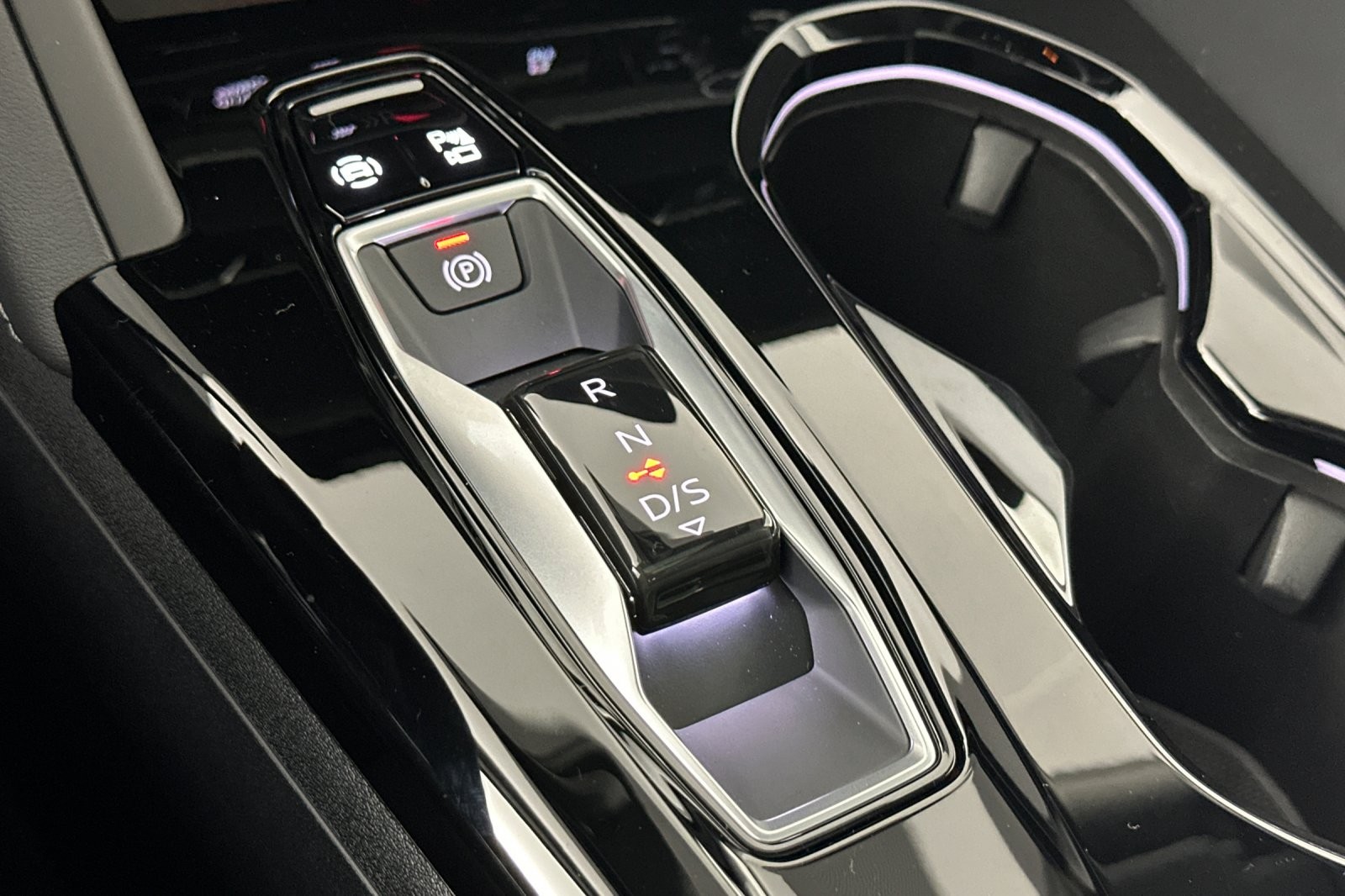 New 2025 Daytona Gray Pearl Effect Audi Prestige 2.0 TFSI quattro image 21