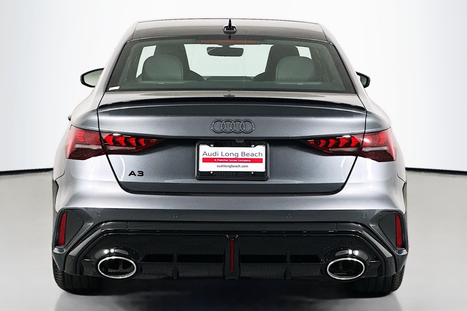 New 2026 Daytona Gray Pearl Effect Audi  image 3