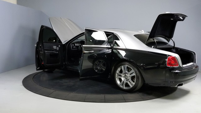 2012 Rolls-Royce Ghost  13