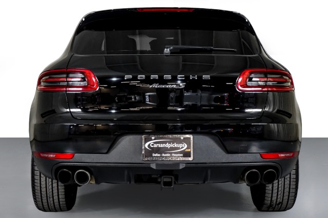 2015 Porsche Macan S 9