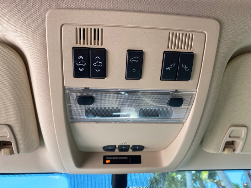 2007 Cadillac Escalade ESV SUNROOF AWD LOW MILES 47,118 in , 