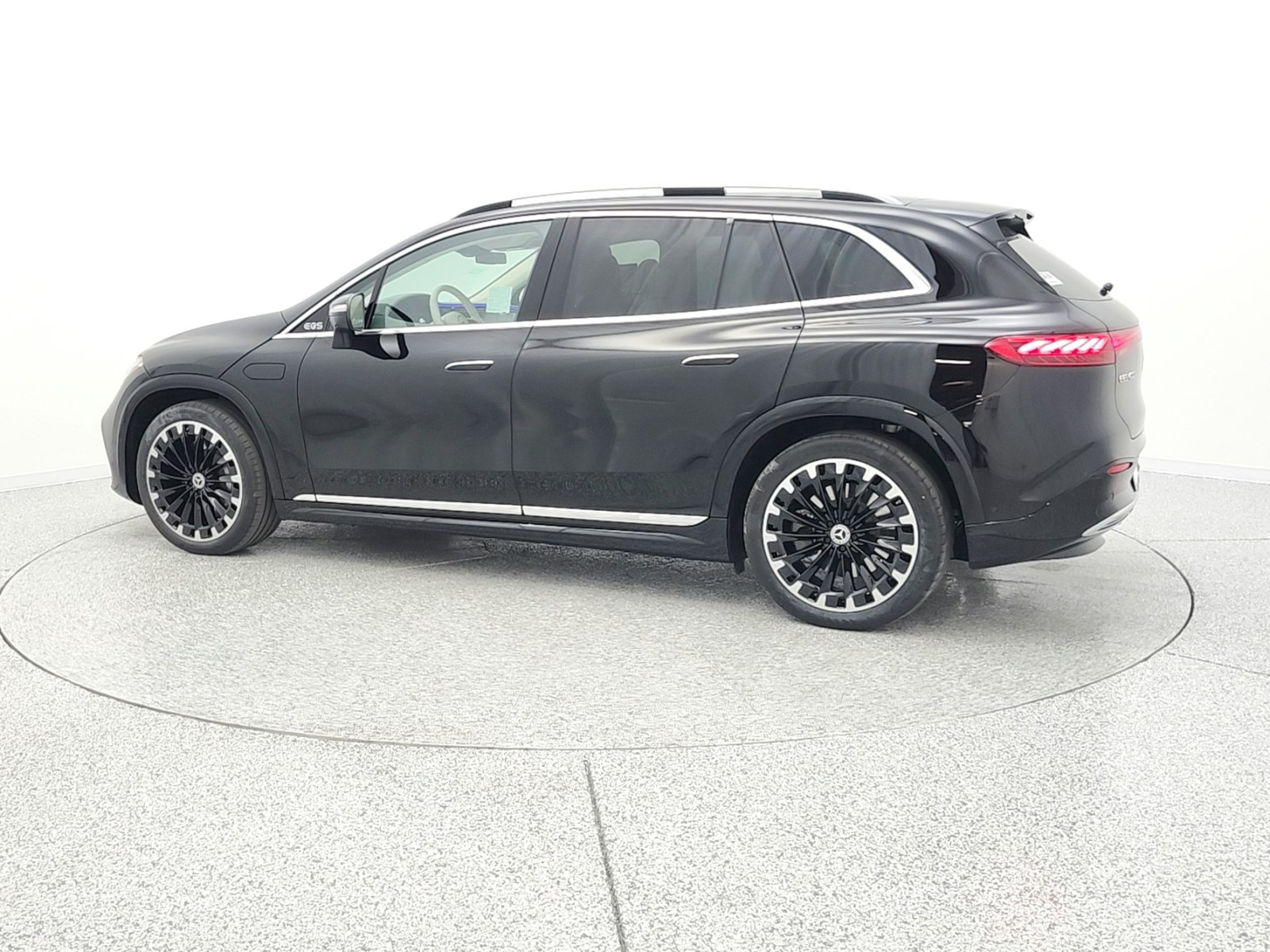 New 2026 Black Mercedes-Benz EQS 400 image 3