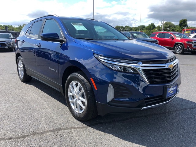 2022 Chevrolet Equinox LT 2