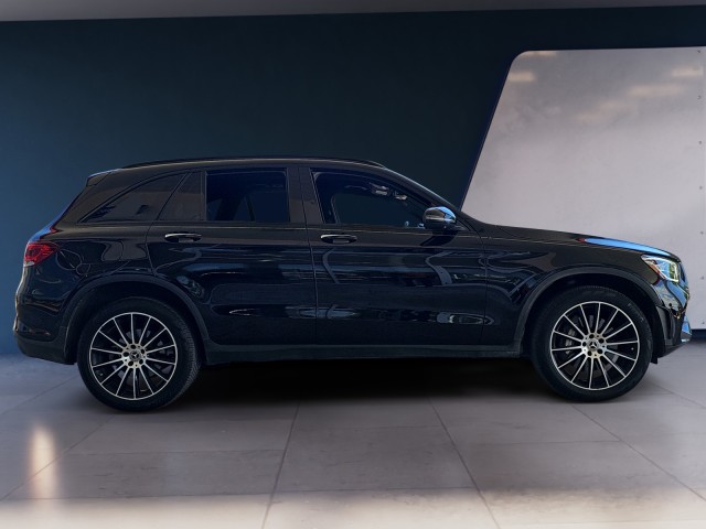 2022 Mercedes-Benz GLC GLC 300 6