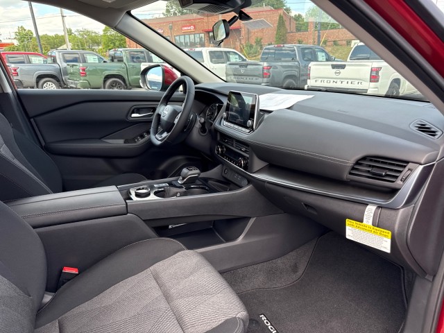 NissanRogue25