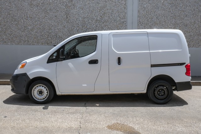 2018 Nissan NV200 Compact Cargo S 15