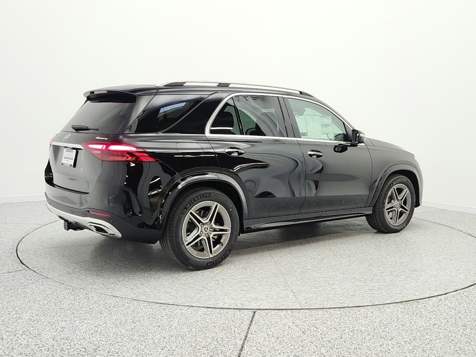 New 2026 Black Mercedes-Benz GLE 450 image 5