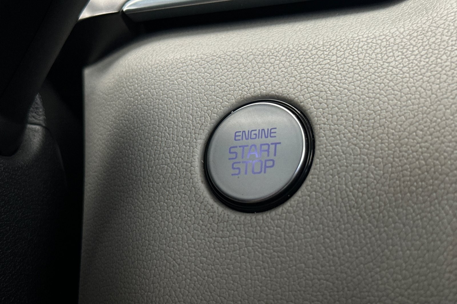 Used 2022 Gravity Blue Kia S image 23