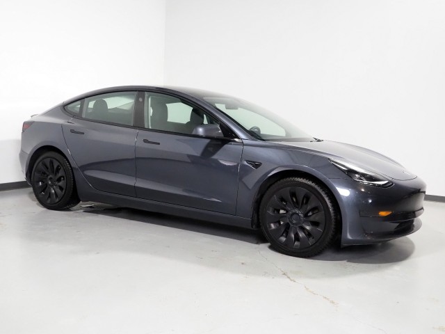 2023 Tesla Model 3 RWD