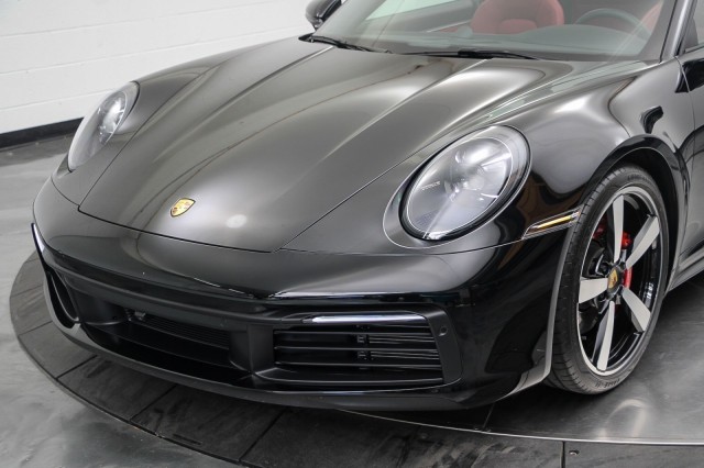 2023 Porsche 911 Carrera S 10